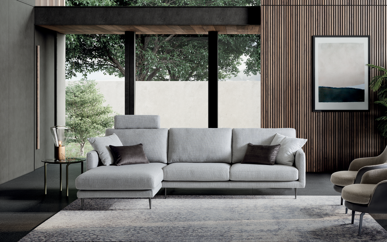 Divano Tidy in tessuto grigio chiaro vista frontale