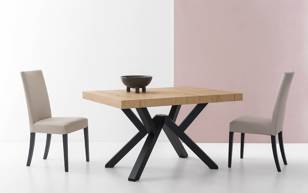 Copenhagen sedia in legno massello Connubia