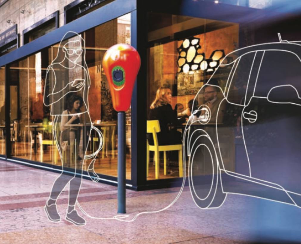 Immagine ricarica auto elettrica Pensarecasa
