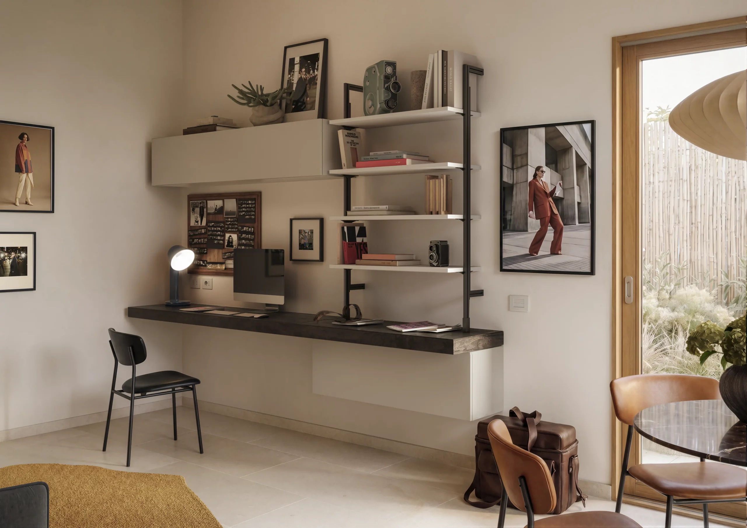 Angolo studio in salotto di un monolocale di design da 40mq